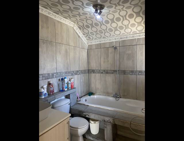 2 BEDROOM TOWNHOUSE FOR SALE IN RIDGEWAY